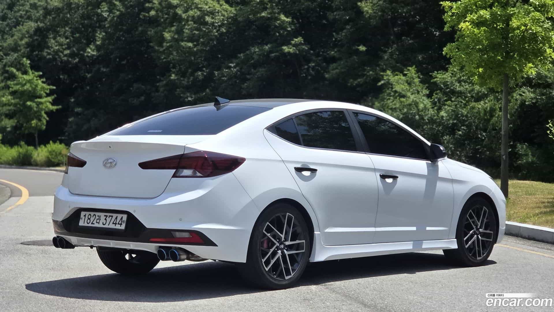 AVANTE Hyundai 2019.2-OUTER-003