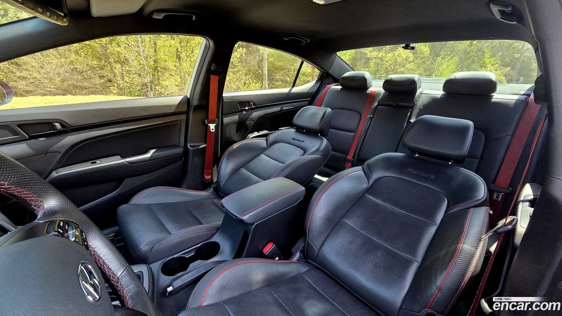 AVANTE Hyundai 2019.2-OPTION-017