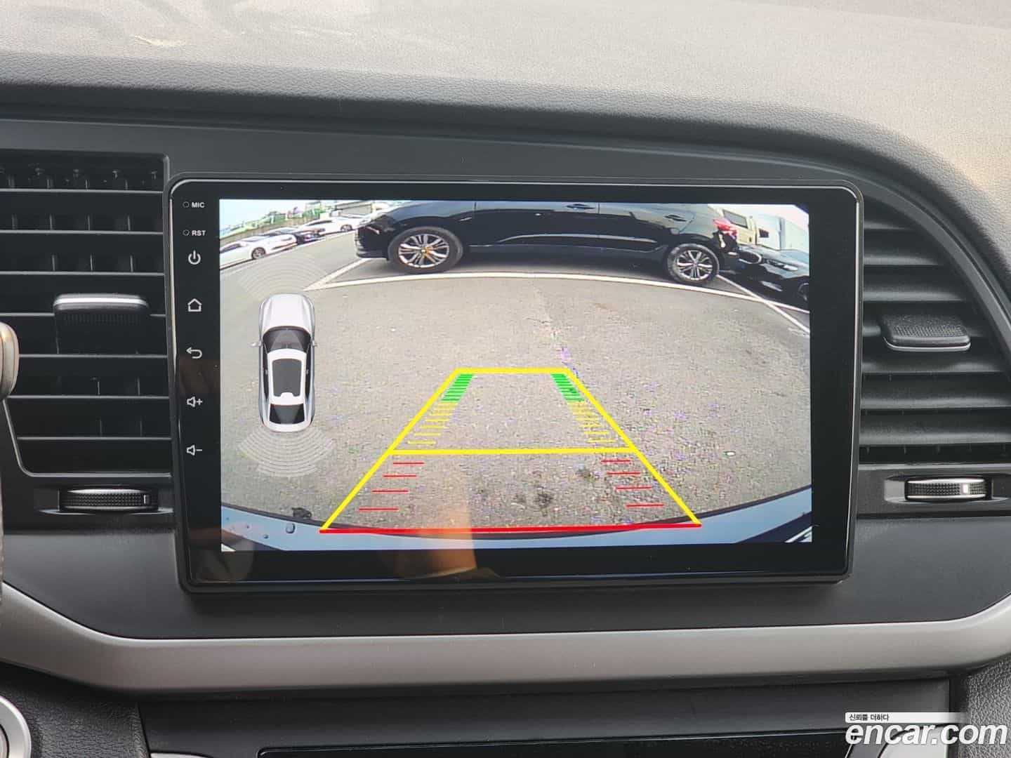 AVANTE Hyundai 2016.10-OPTION-016