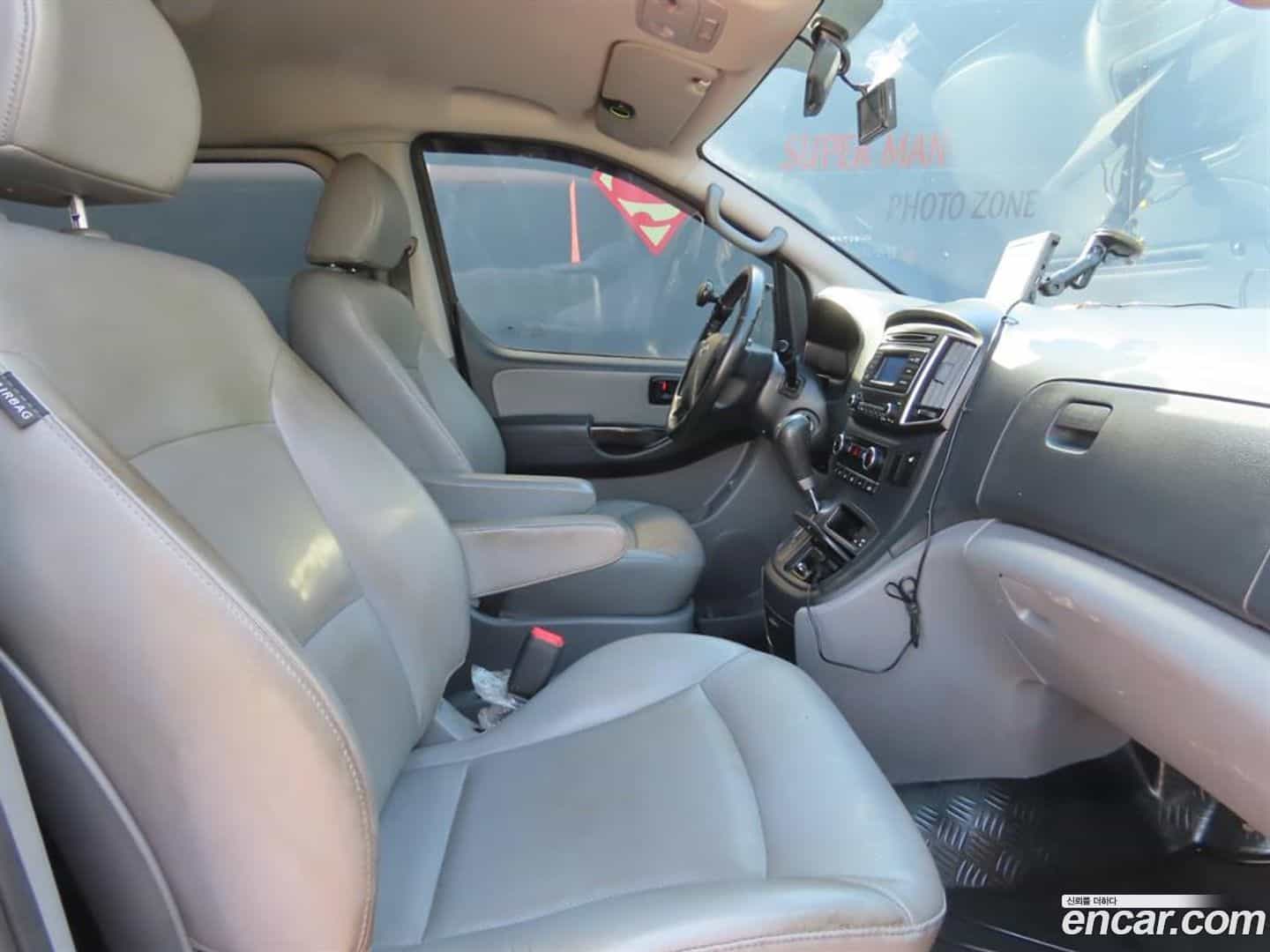Starex Hyundai 2020.6-INNER-010