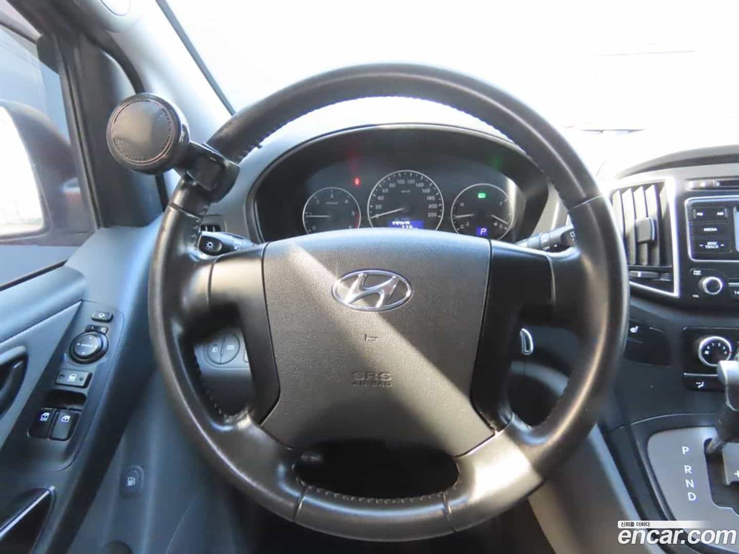 Starex Hyundai 2020.6-OPTION-018