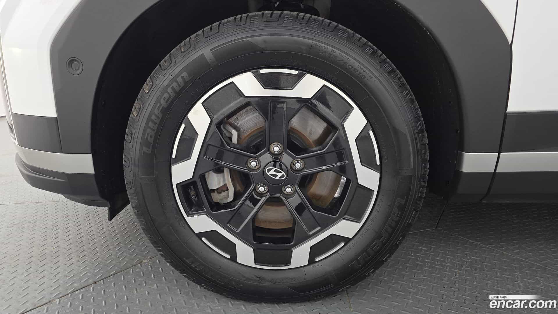 Santafe Hyundai 2023.8-OPTION-023
