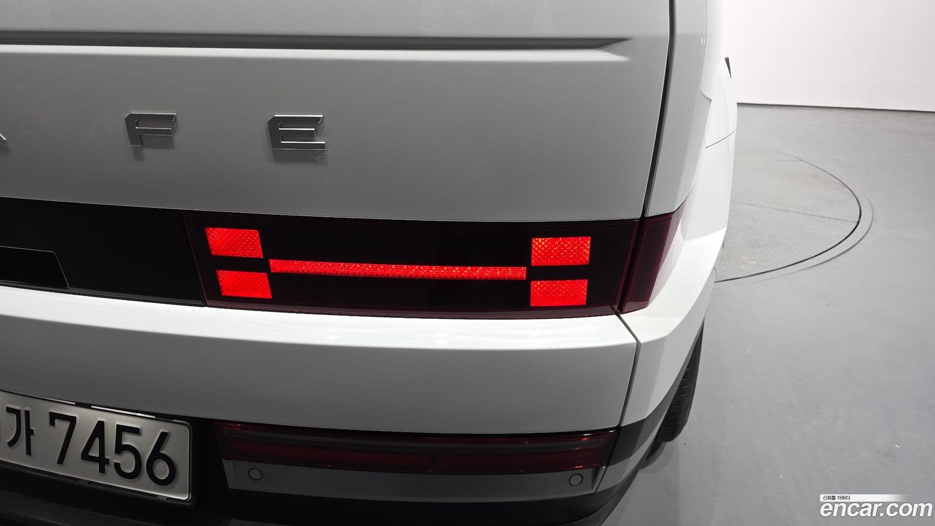 Main__Slider__Photo:Santafe Hyundai 2023.8-22