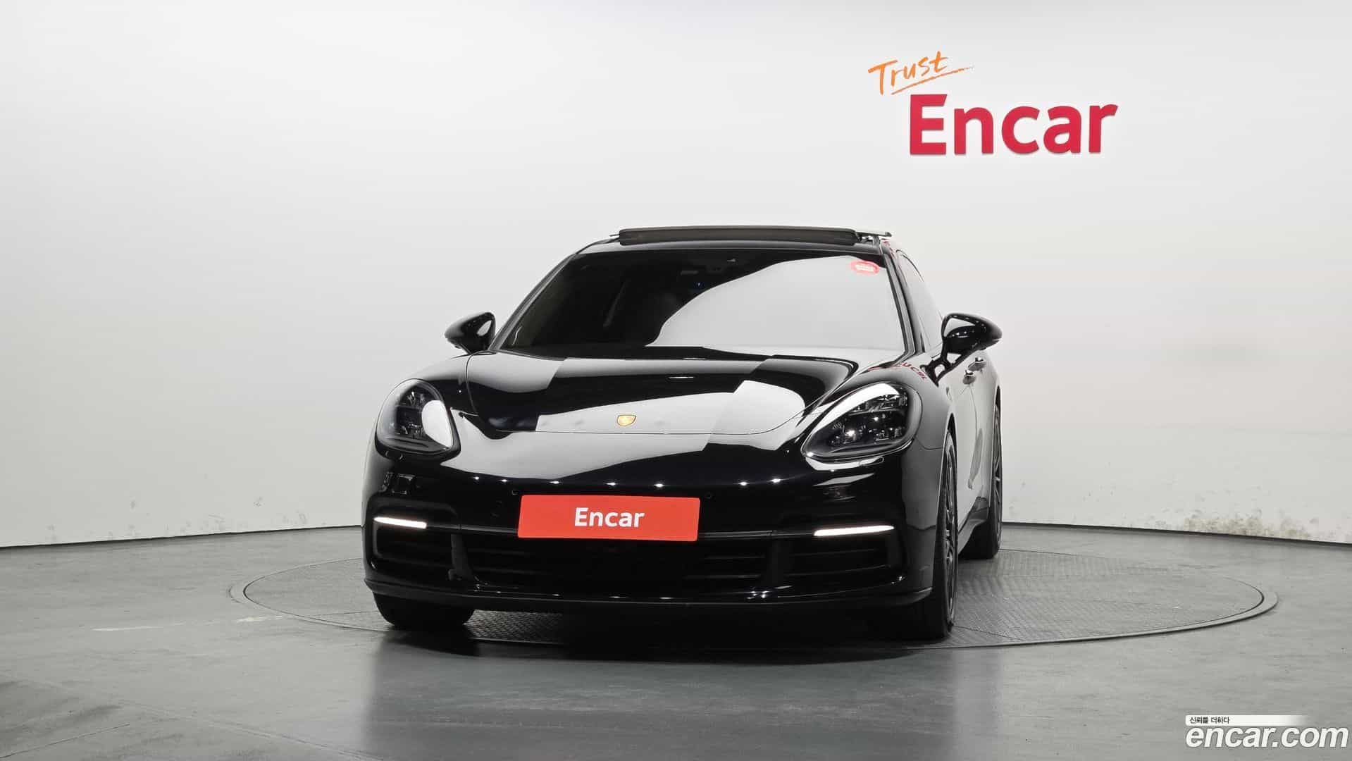 Panamera Porsche 2018.1-OUTER-003