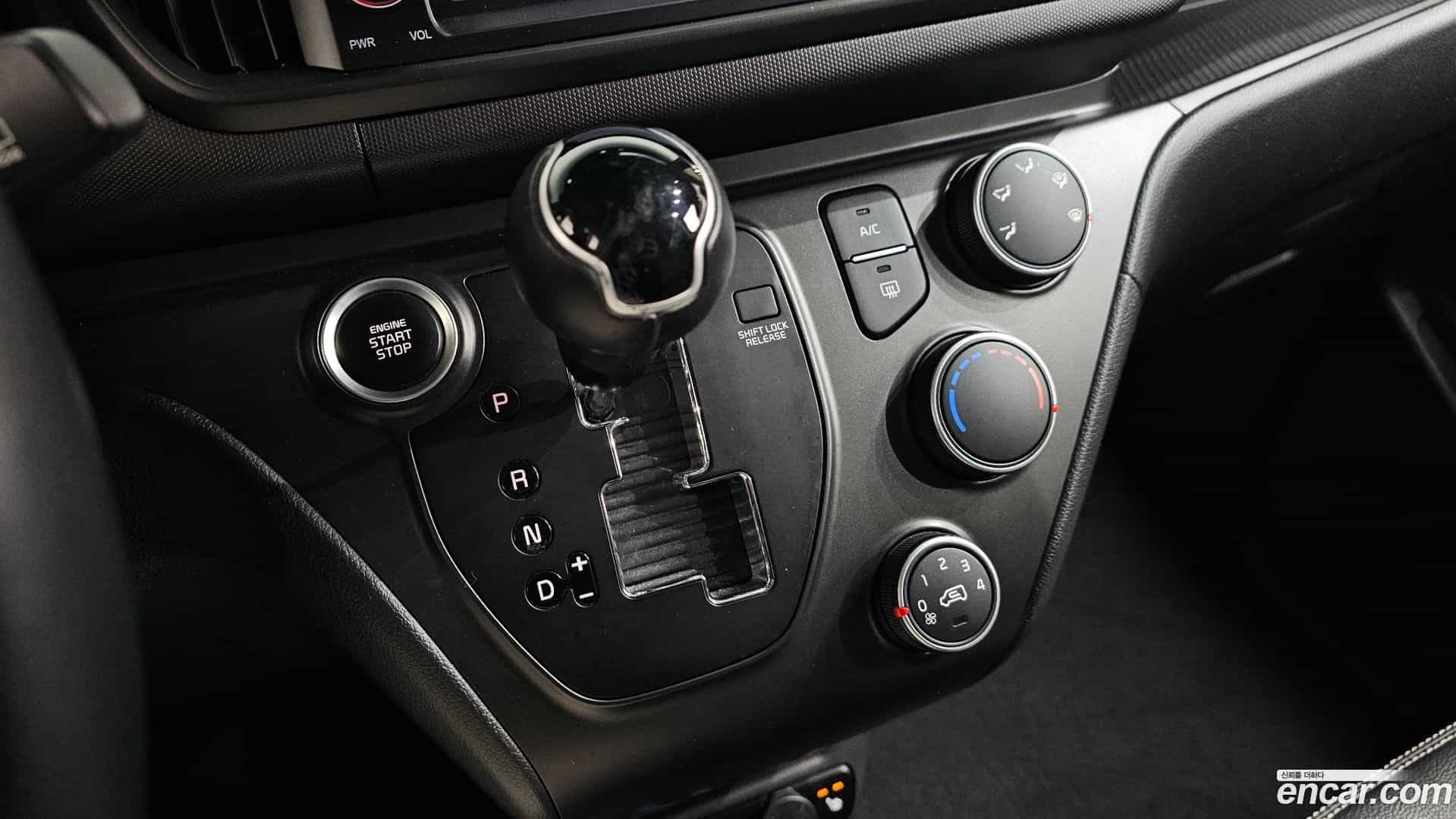 RAY Kia 2022.10-INNER-009