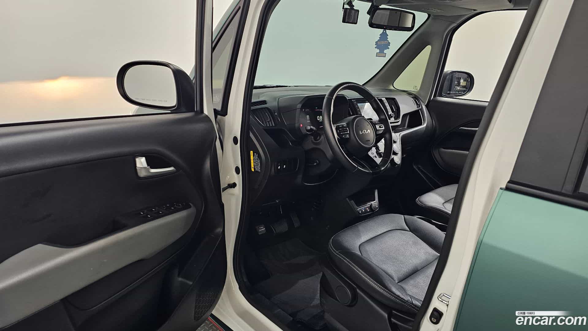 RAY Kia 2022.10-INNER-010