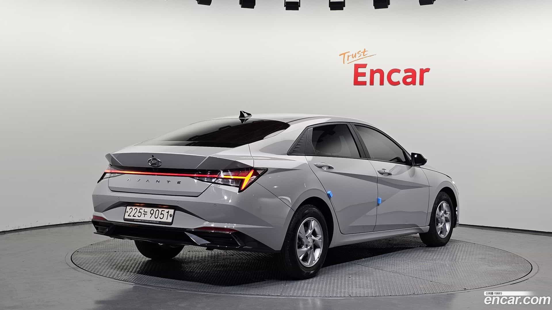 AVANTE Hyundai 2021.1-OUTER-002