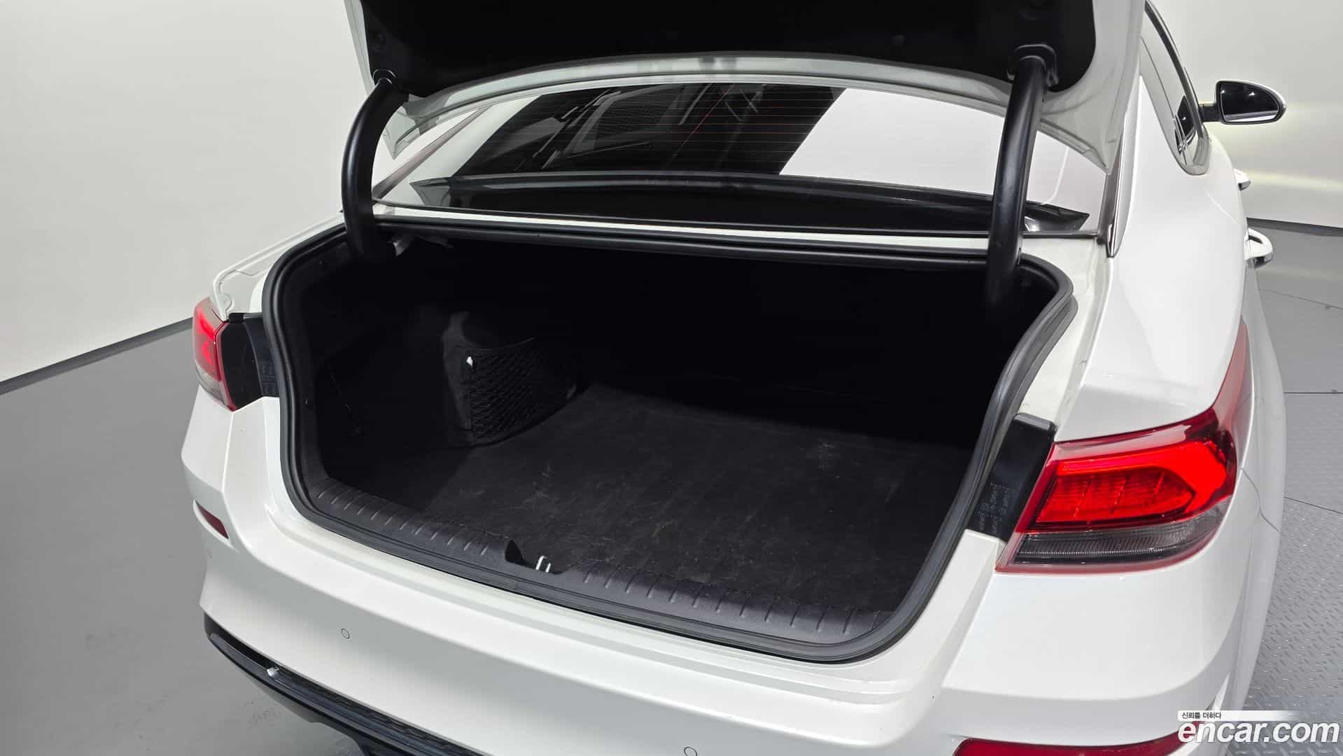 K5 Kia 2018.11-OPTION-024