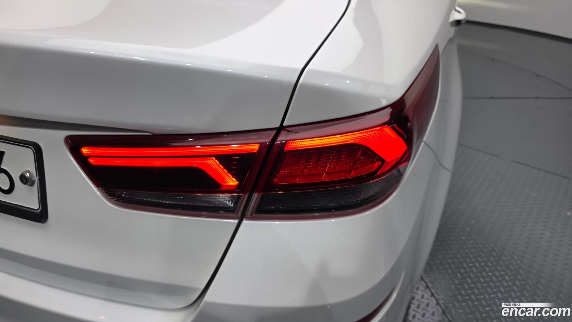 Main__Slider__Photo:K5 Kia 2018.11-22