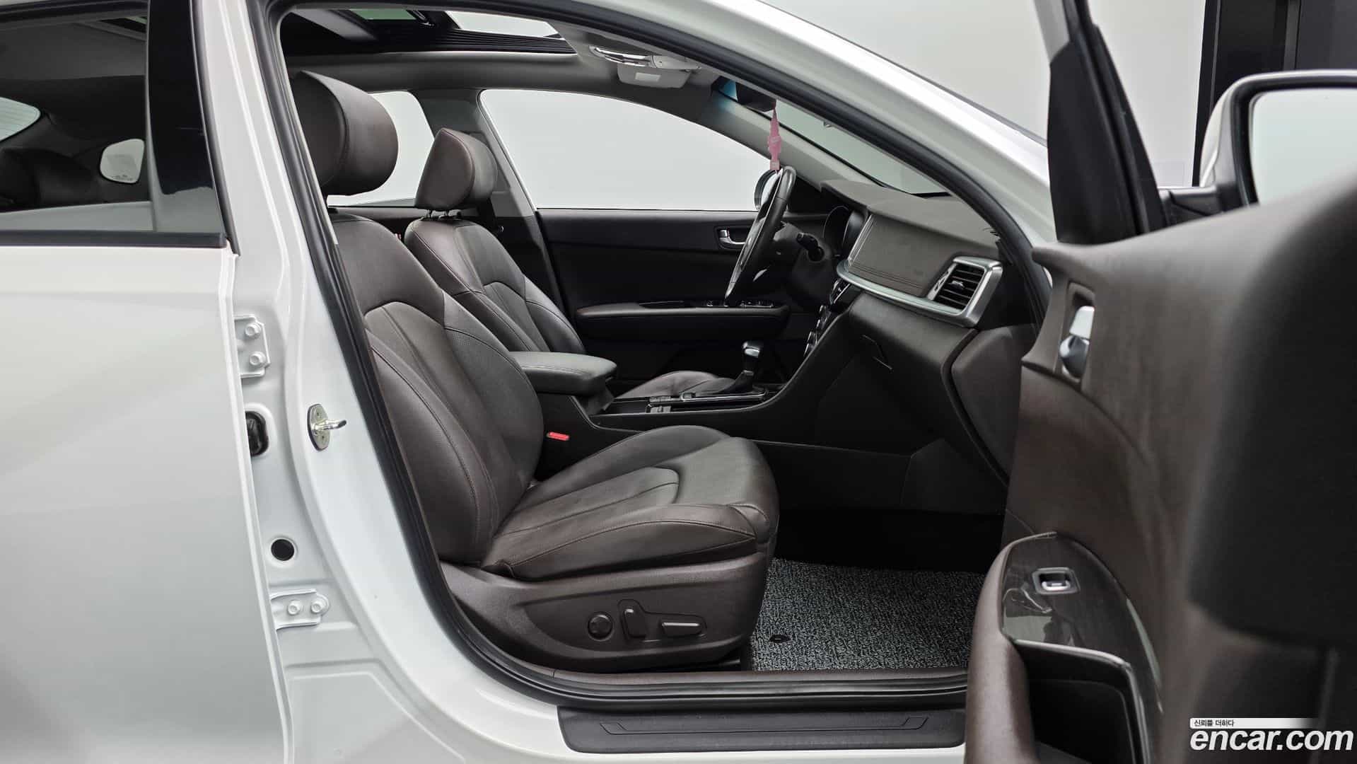 K5 Kia 2018.11-INNER-036