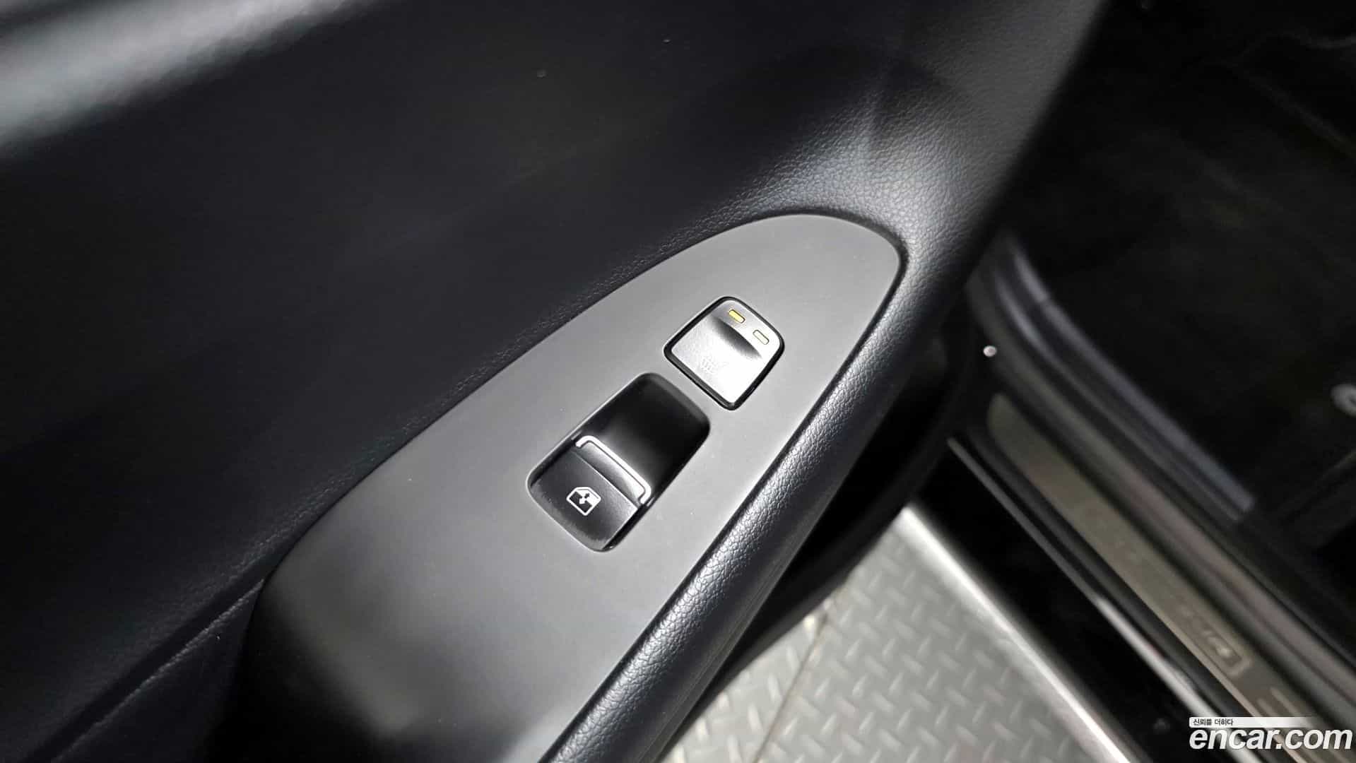 Grandeur Hyundai 2019.11-OPTION-024