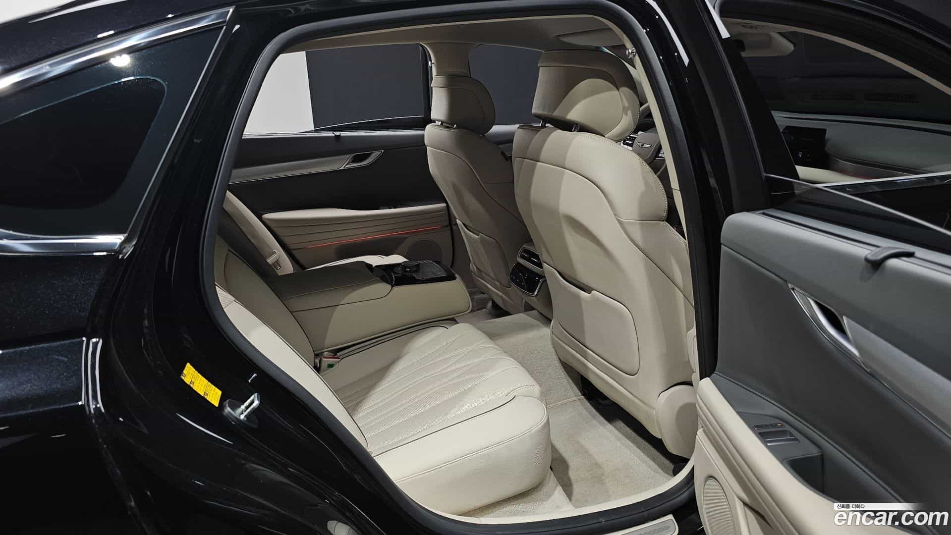 G80 Genesis 2024.2-INNER-036
