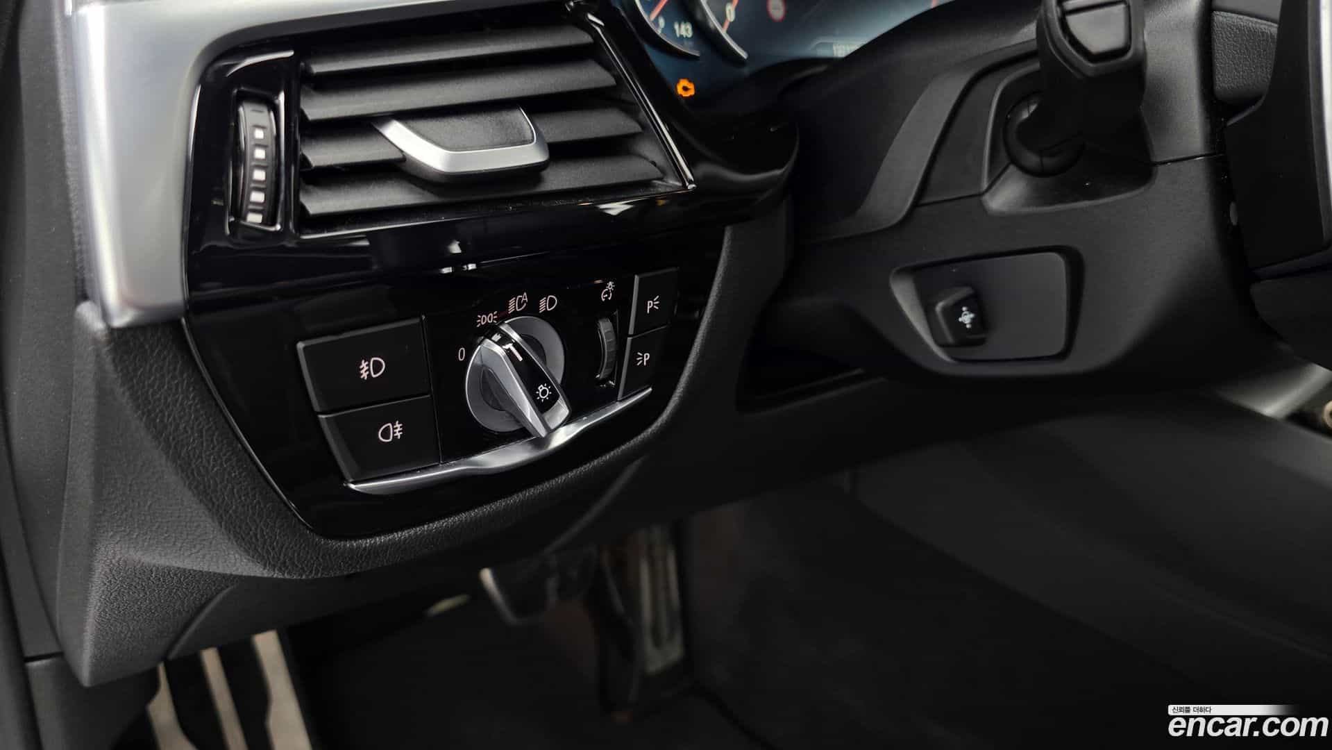5-Series BMW 2018.0-OPTION-042