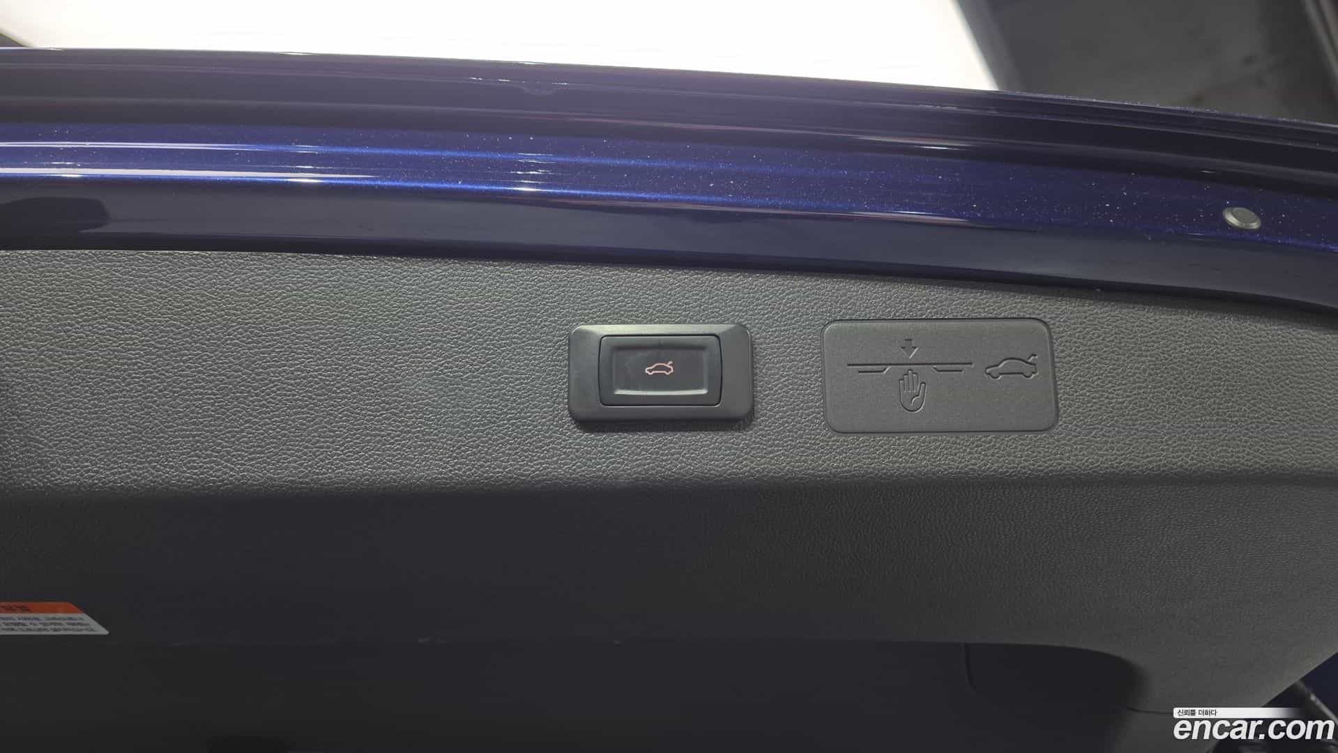 Golf Volkswagen 2023.6-OPTION-024