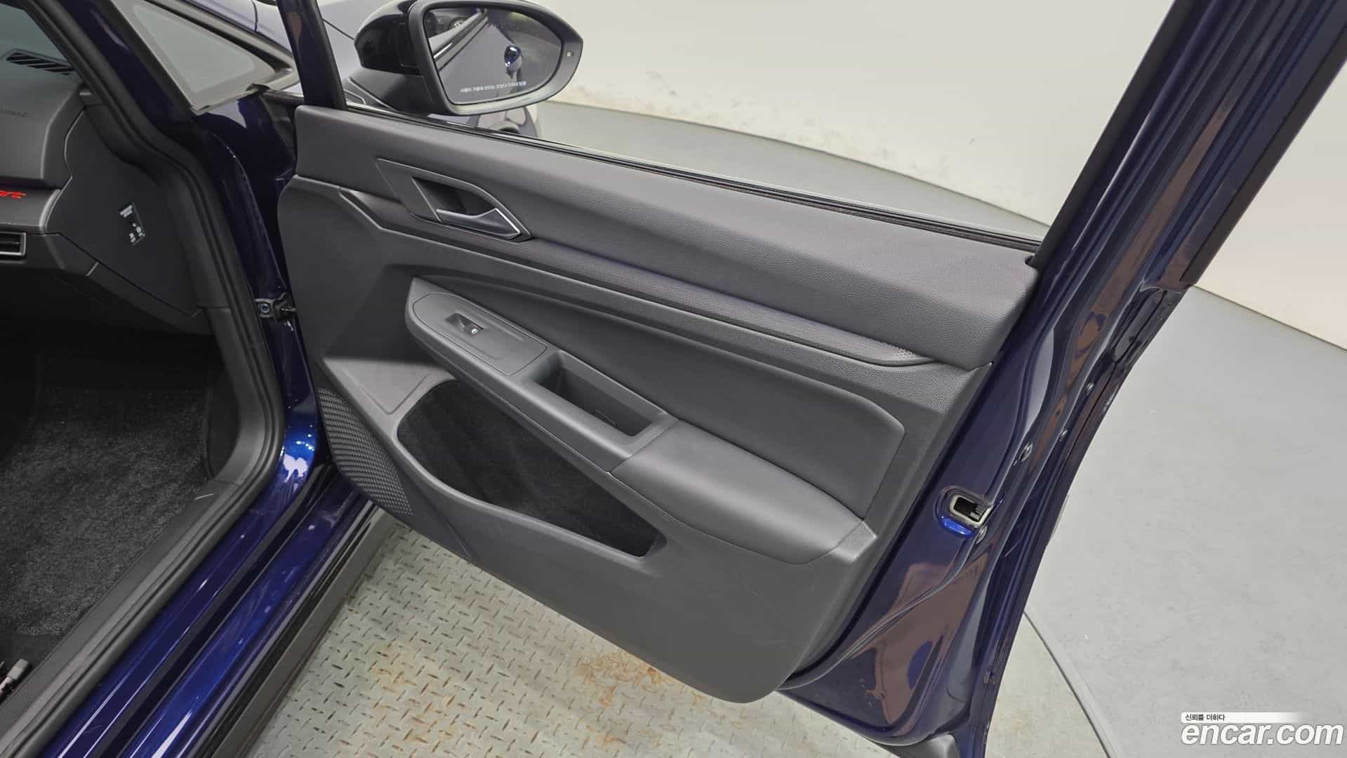 Golf Volkswagen 2023.6-INNER-034