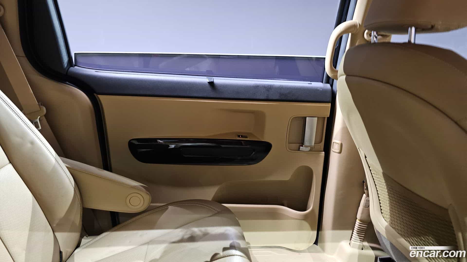 Canival Kia 2018.7-INNER-035