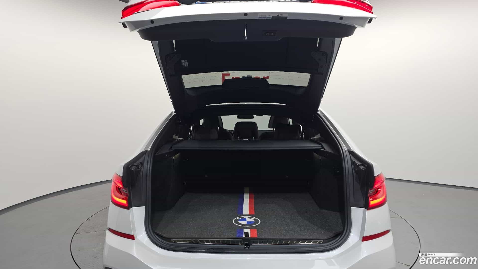 Gran Turismo BMW 2024.6-OPTION-024