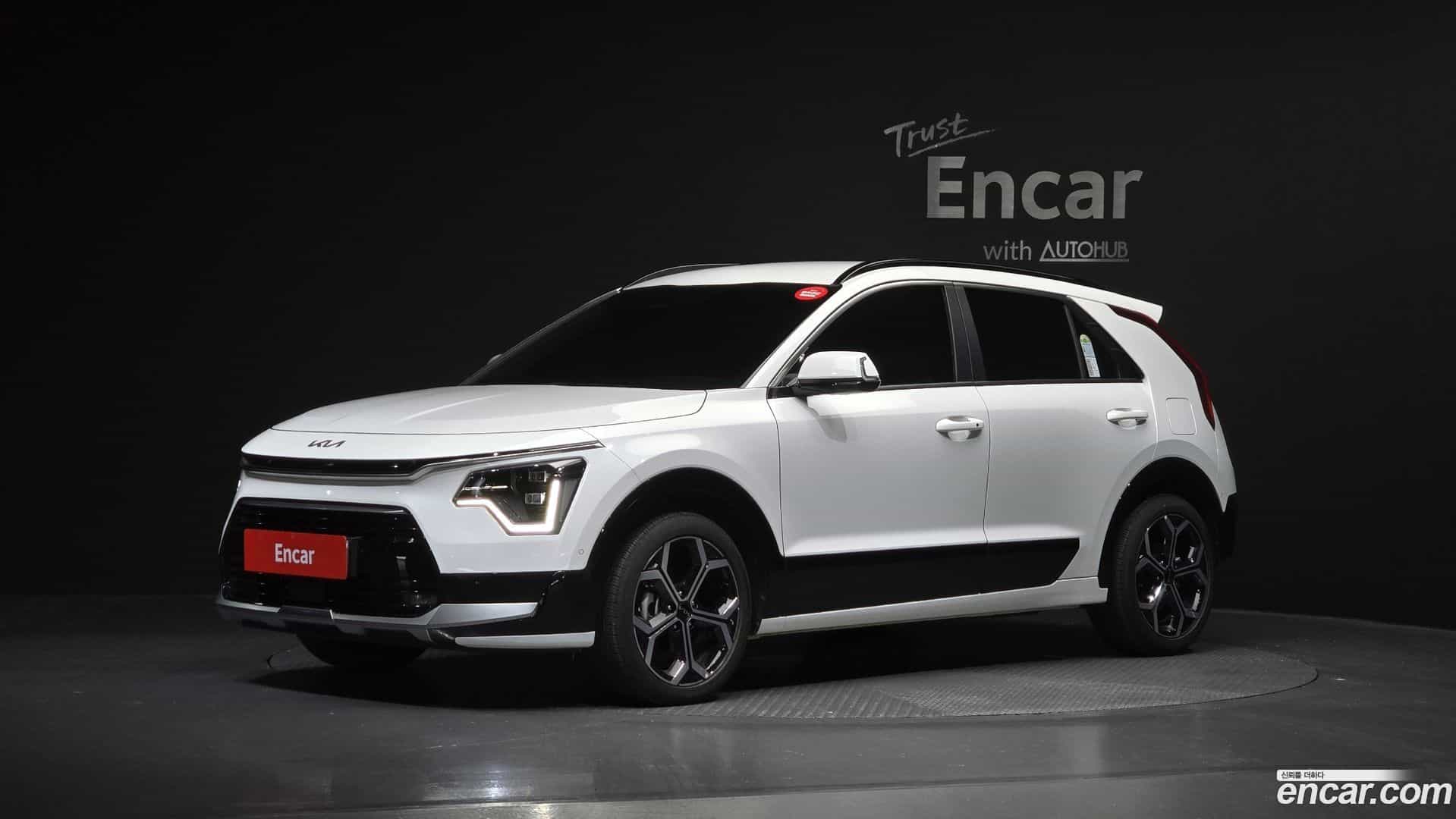 Niro Kia 2025.2-OUTER-001