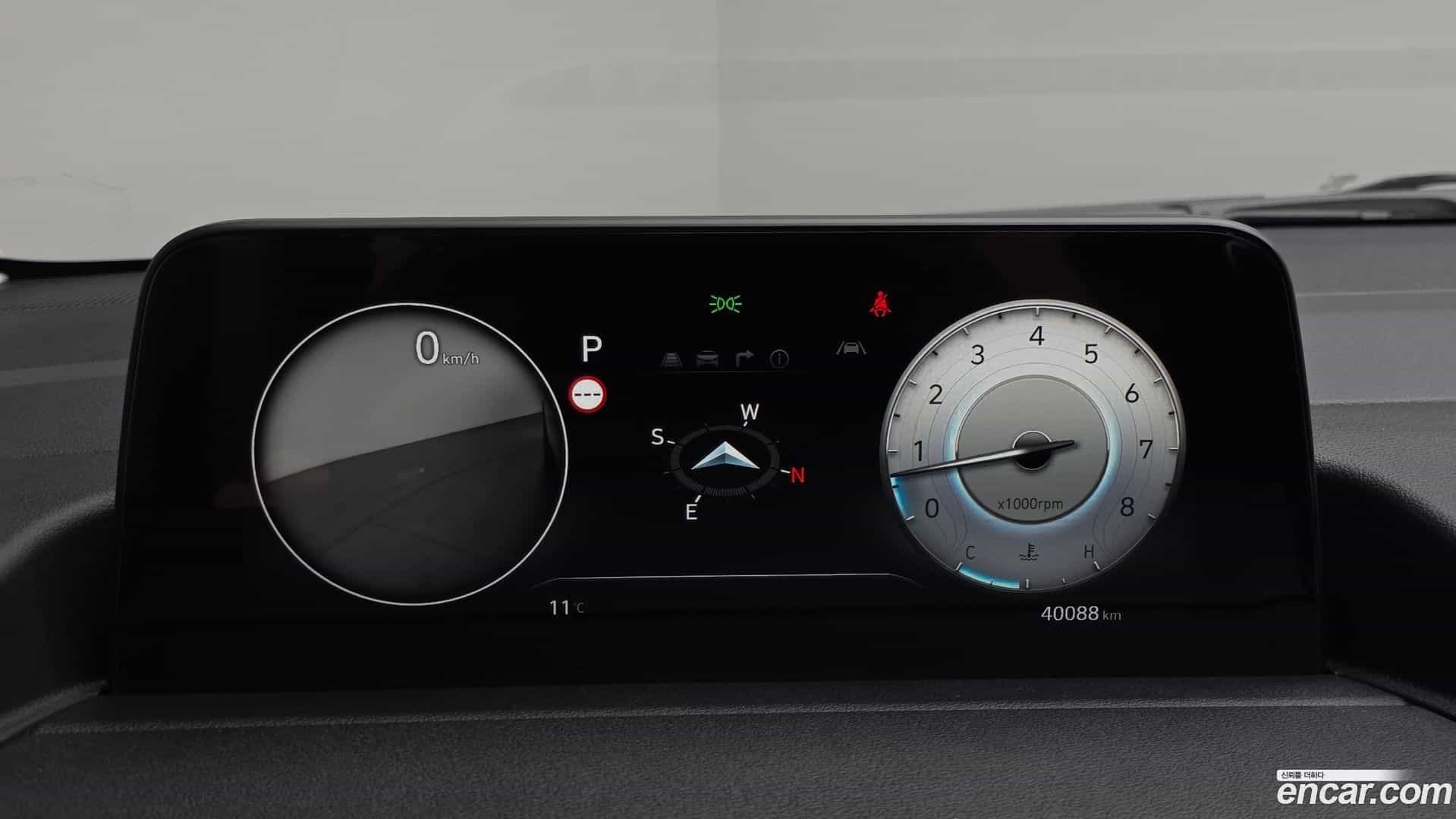 Staria Hyundai 2021.10-INNER-008