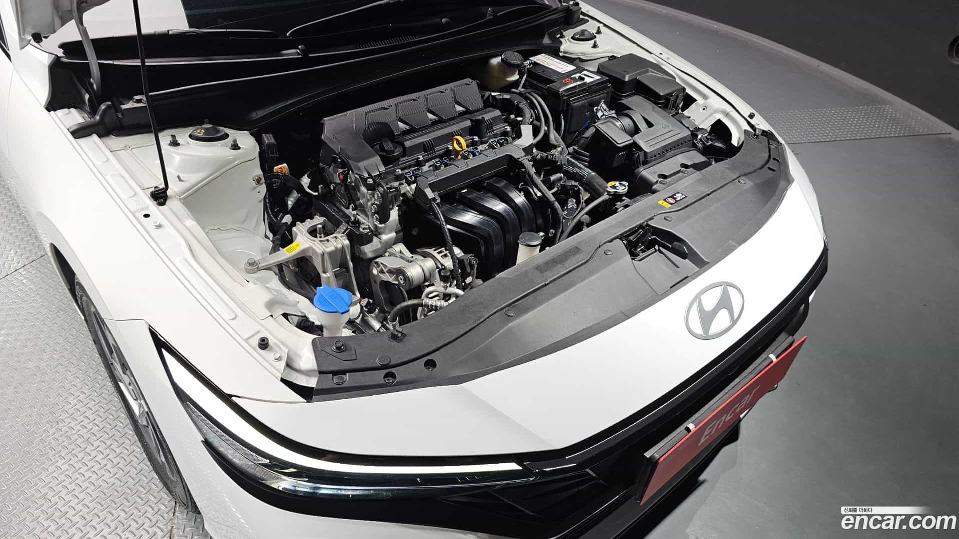 AVANTE Hyundai 2023.9-OUTER-006
