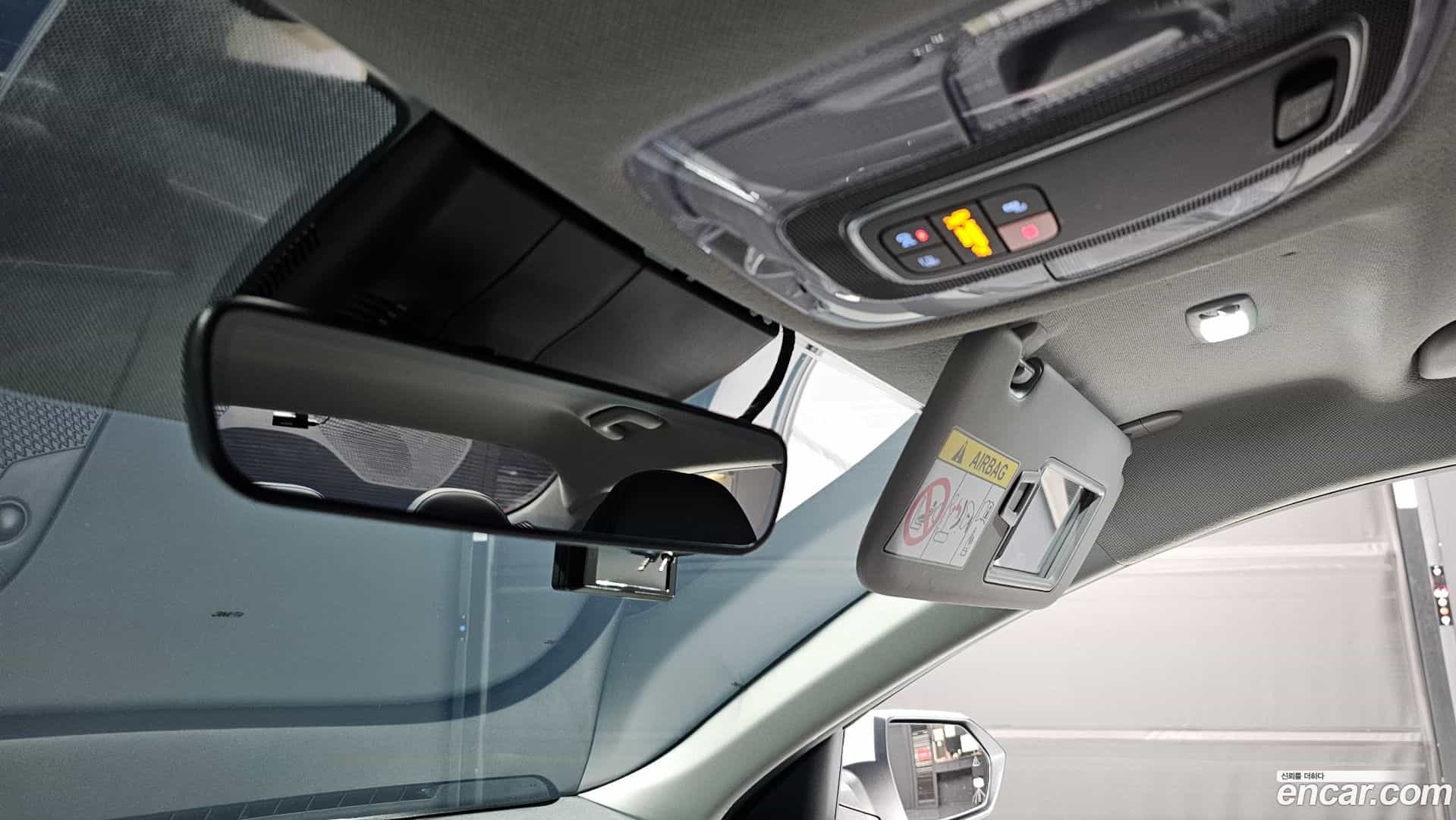 AVANTE Hyundai 2023.9-OPTION-022