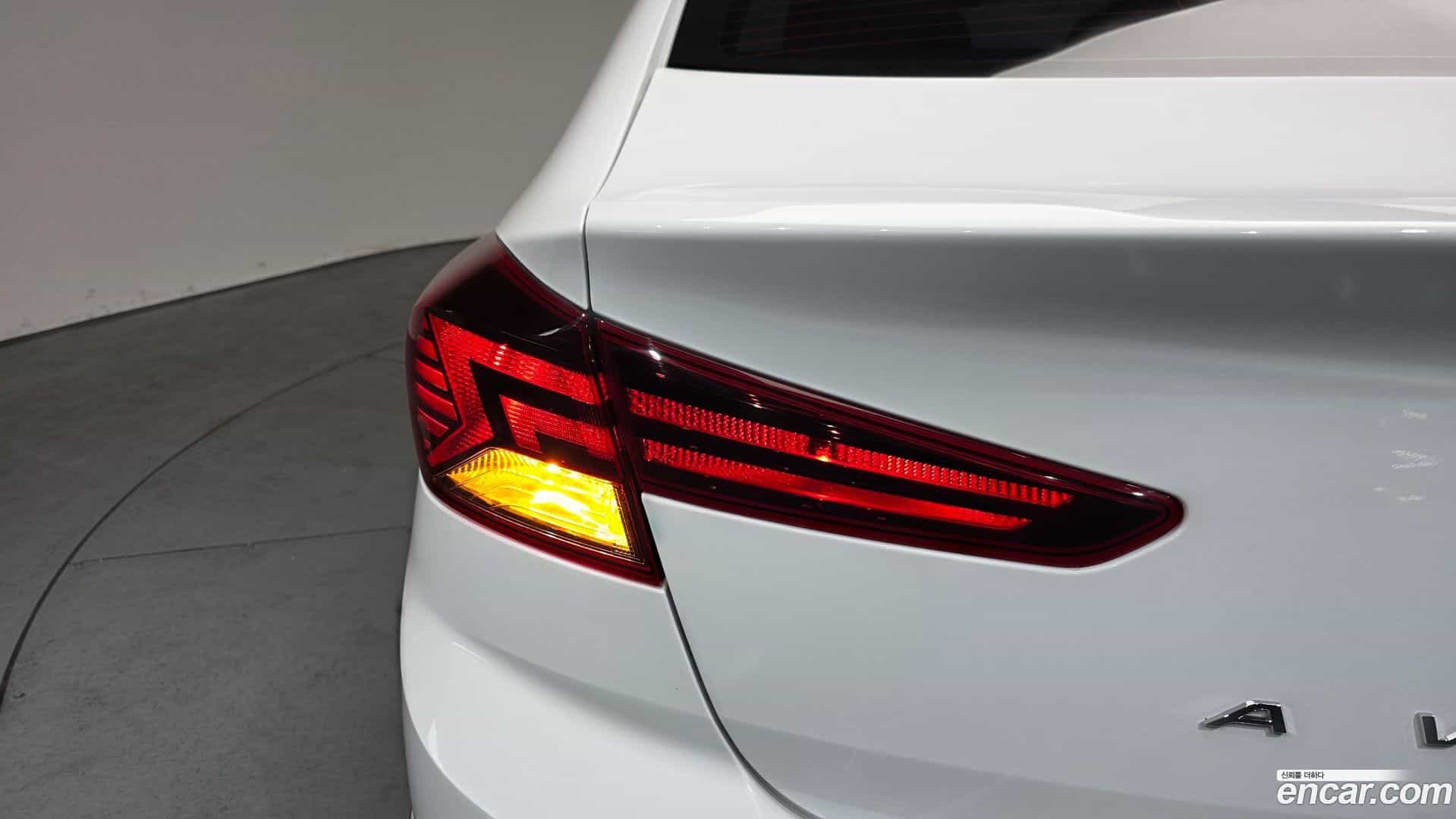 AVANTE Hyundai 2019.3-OUTER-033