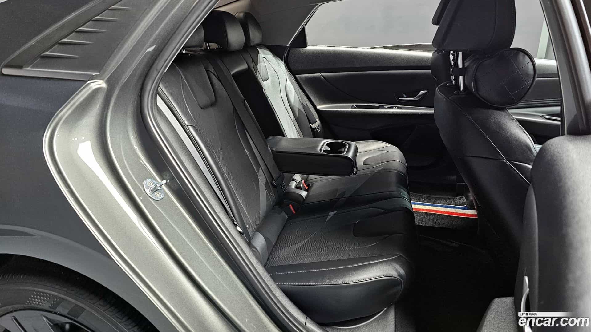 AVANTE Hyundai 2021.0-OPTION-015