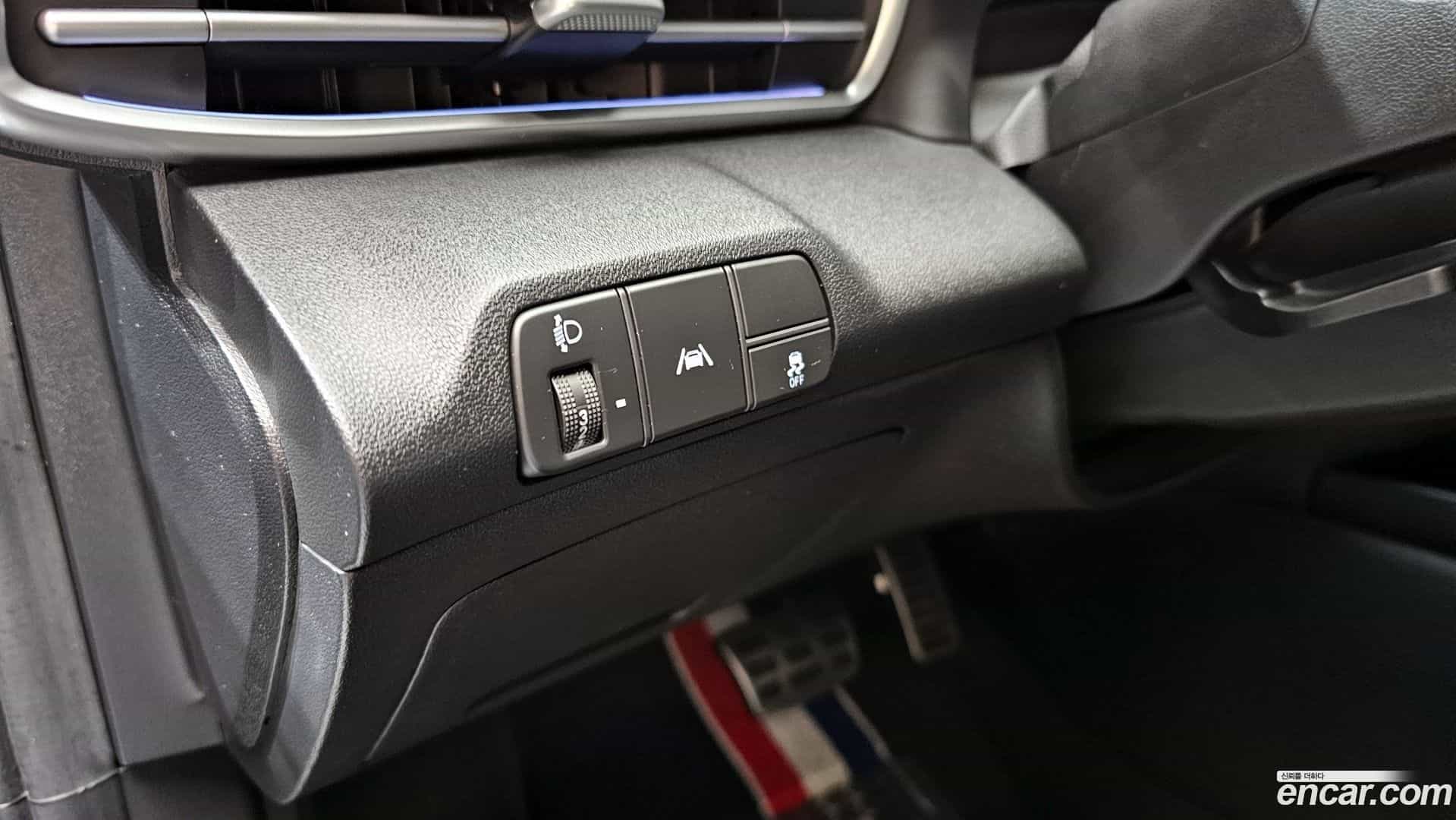 AVANTE Hyundai 2021.0-OPTION-020