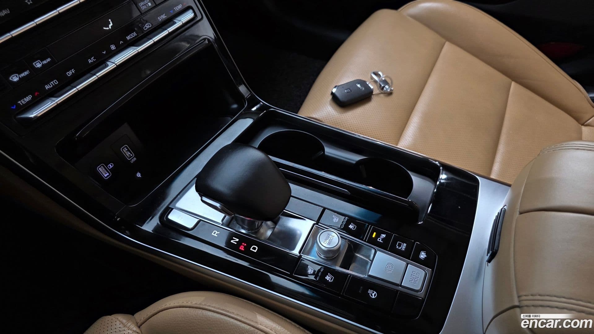 Main__Slider__Photo:K7 Kia 2019.6-8