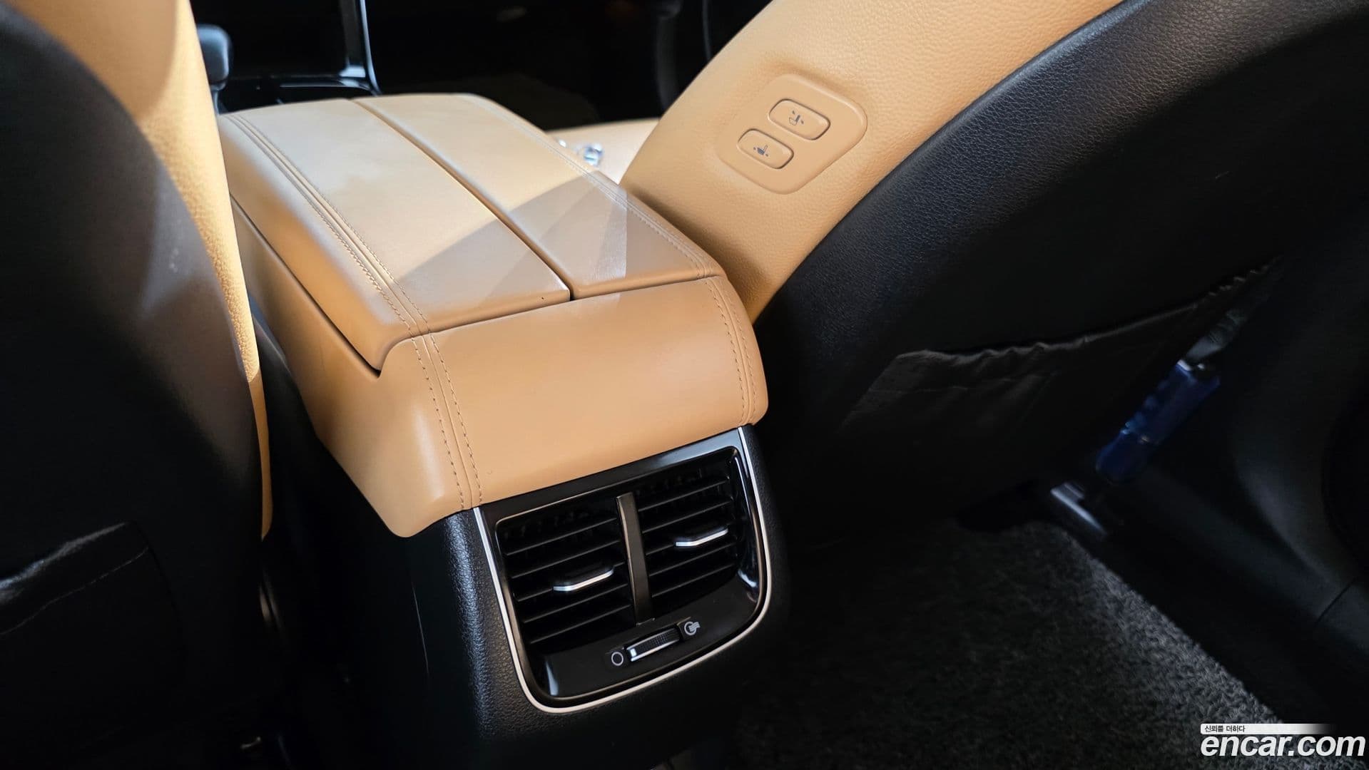 Main__Slider__Photo:K7 Kia 2019.6-30