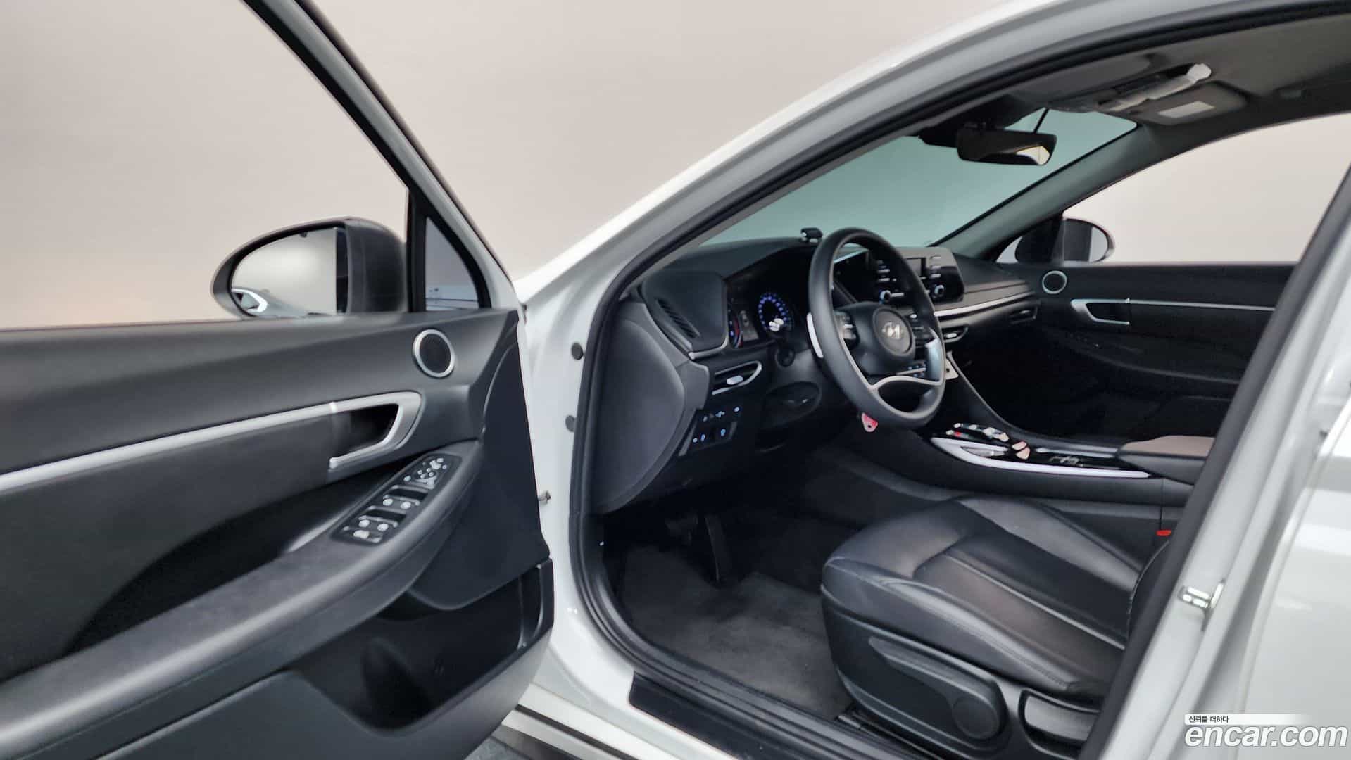 Sonata Hyundai 2021.11-INNER-010