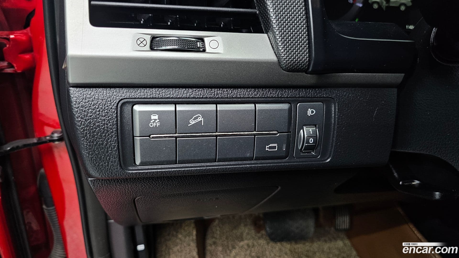 Main__Slider__Photo:Rexton KG Mobility 2019.1-15