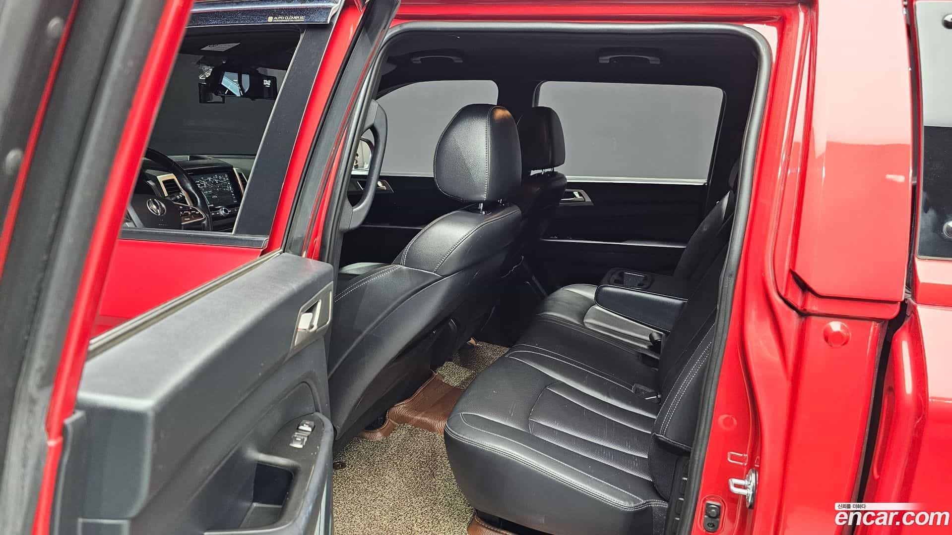 Rexton KG Mobility 2019.1-INNER-036