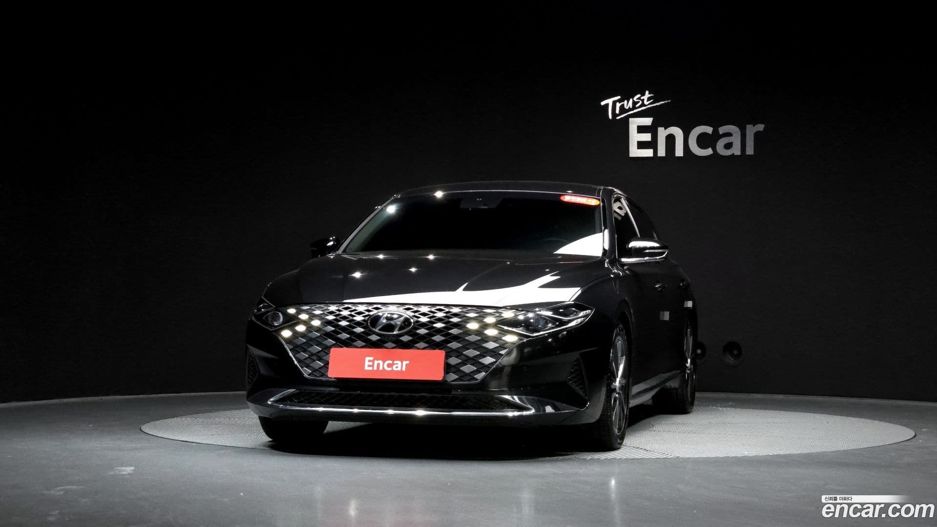 Main__Slider__Photo:Grandeur Hyundai 2020.10-2