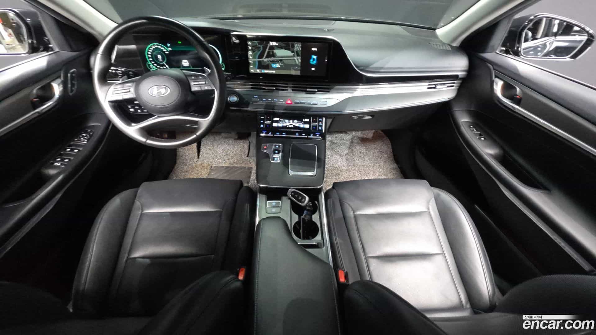 Grandeur Hyundai 2020.10-INNER-007