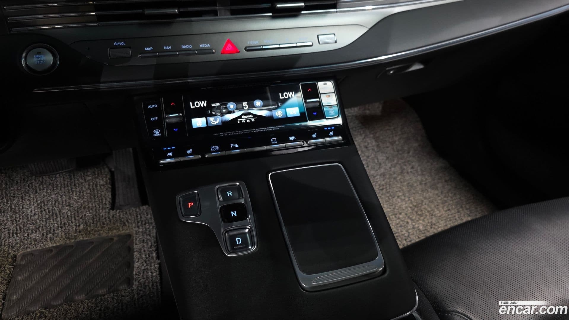 Main__Slider__Photo:Grandeur Hyundai 2020.10-8
