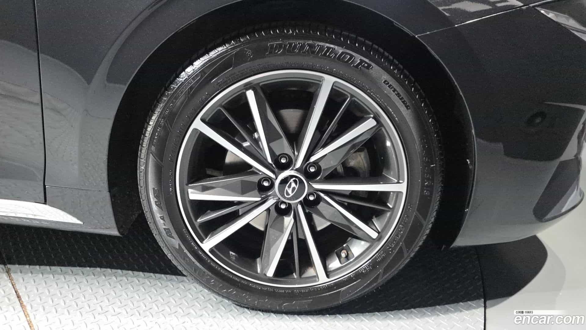 Grandeur Hyundai 2020.10-OUTER-031