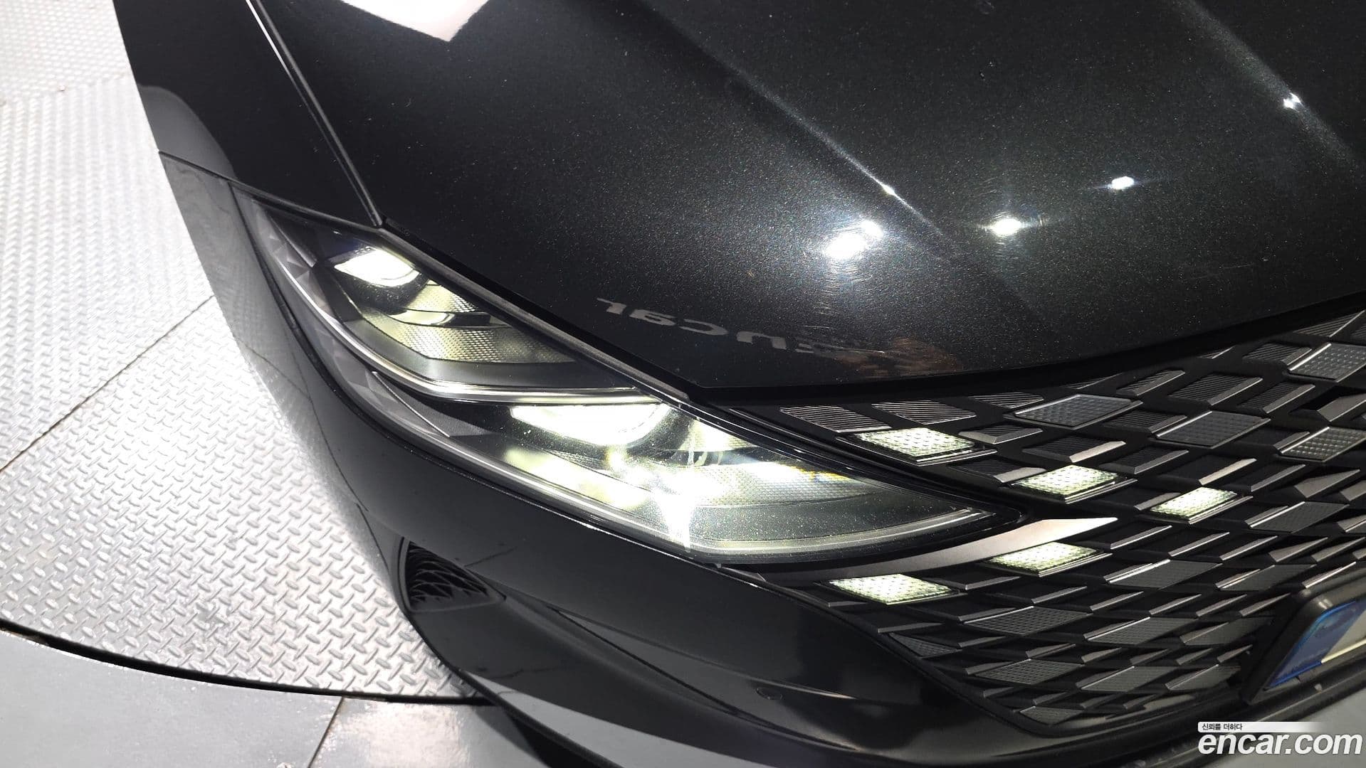 Main__Slider__Photo:Grandeur Hyundai 2020.10-21