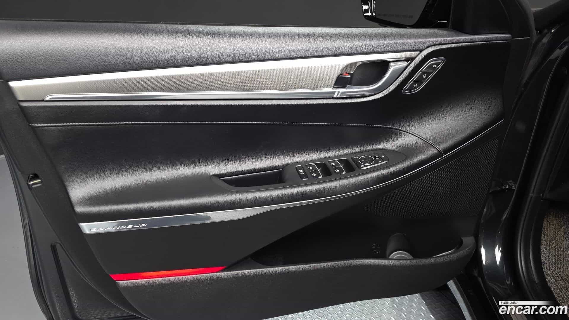 Grandeur Hyundai 2020.10-INNER-034