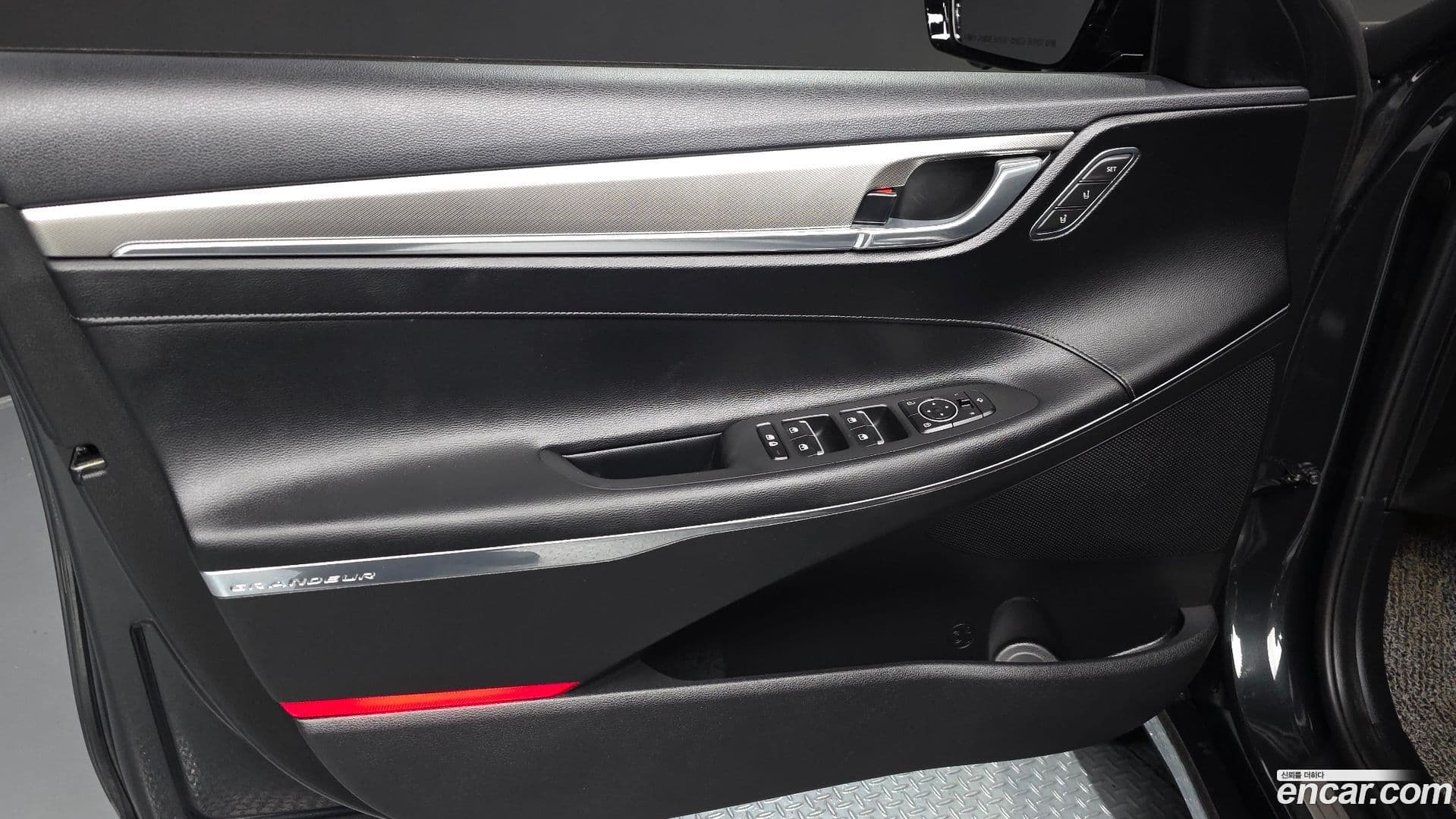Main__Slider__Photo:Grandeur Hyundai 2020.10-23