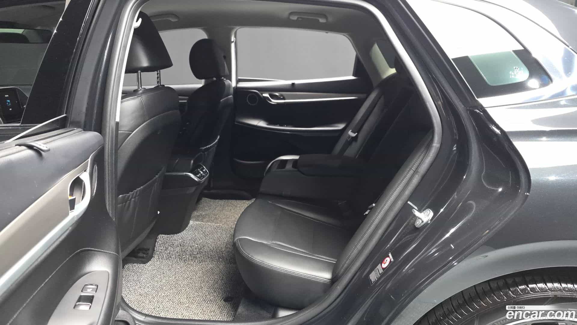 Grandeur Hyundai 2020.10-INNER-036