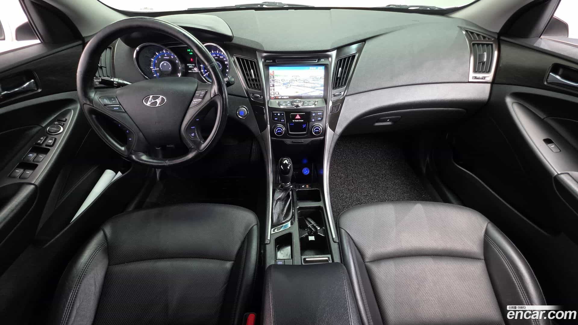 Sonata Hyundai 2012.9-INNER-007