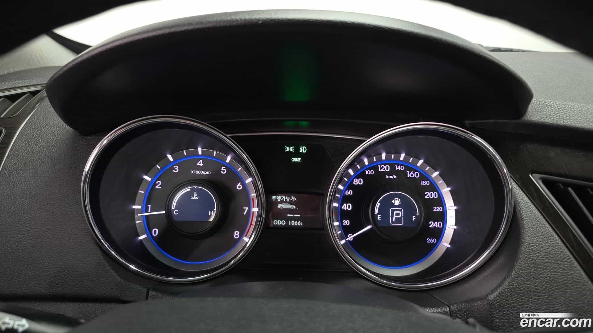 Sonata Hyundai 2012.9-INNER-008