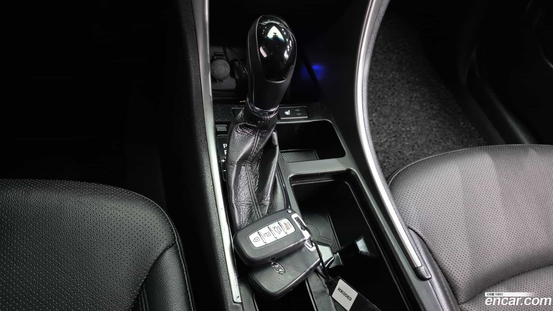 Sonata Hyundai 2012.9-INNER-009
