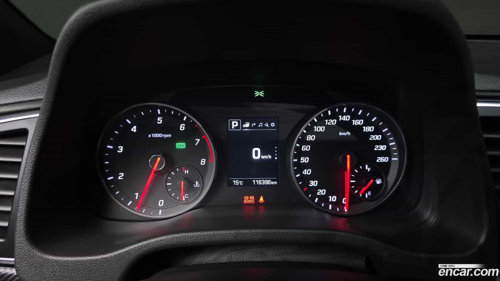 AVANTE Hyundai 2017.10-INNER-008