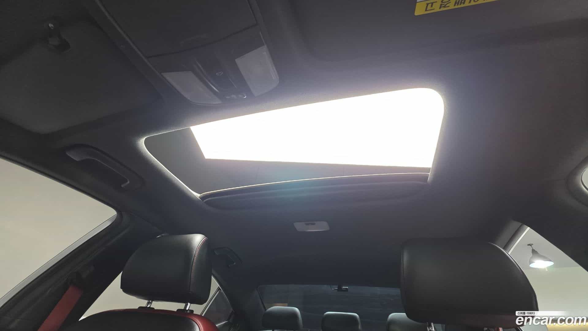 AVANTE Hyundai 2017.10-OPTION-015