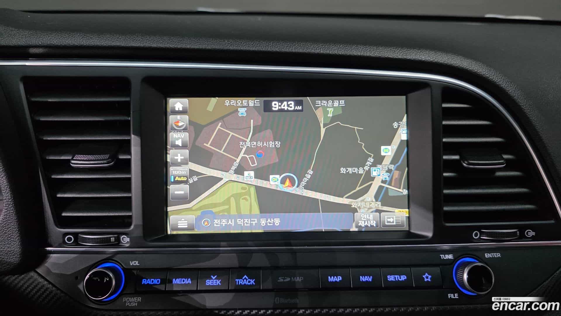 AVANTE Hyundai 2017.10-OPTION-040