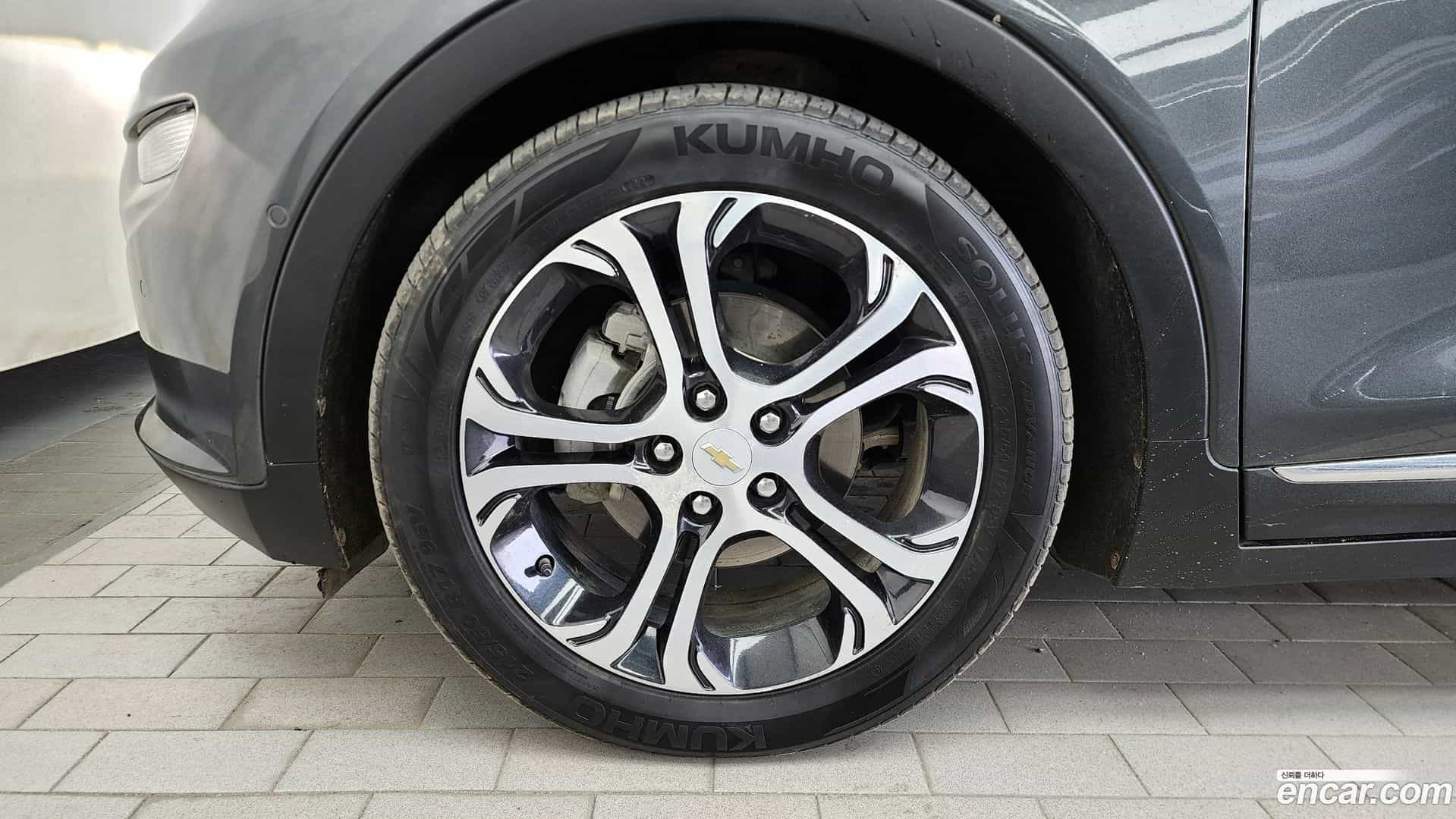 Bolt EV Chevrolet 2019.11-OUTER-005