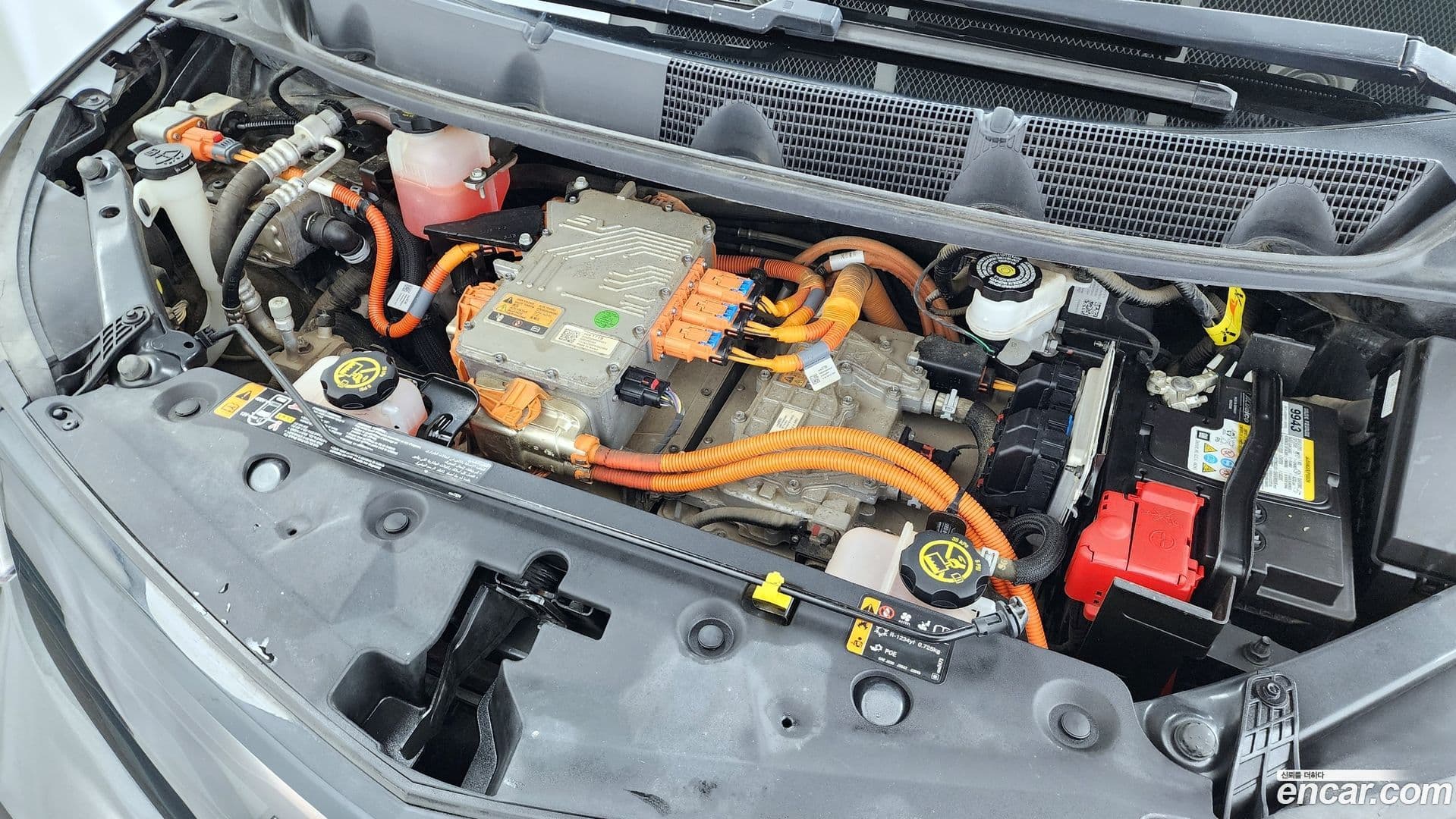 Main__Slider__Photo:Bolt EV Chevrolet 2019.11-5
