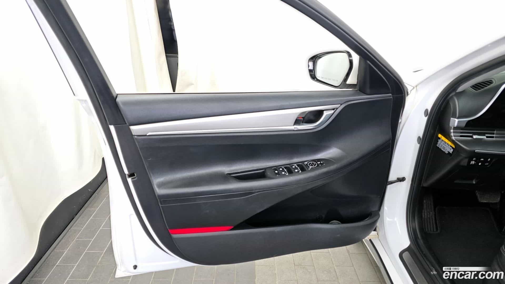 Grandeur Hyundai 2020.0-INNER-034